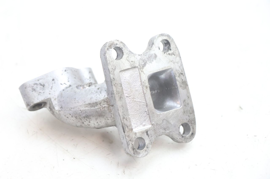 photo de COLLETTORE ASPIRAZIONE PEUGEOT VIVACITY 50 (1998 - 2003) - Zoom sullo stato d'uso