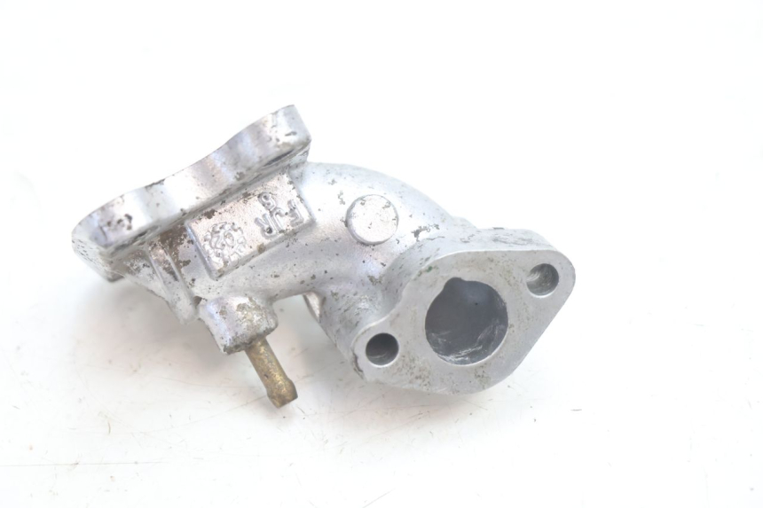 photo de COLLETTORE ASPIRAZIONE PEUGEOT VIVACITY 50 (1998 - 2003) - Altra angolazione