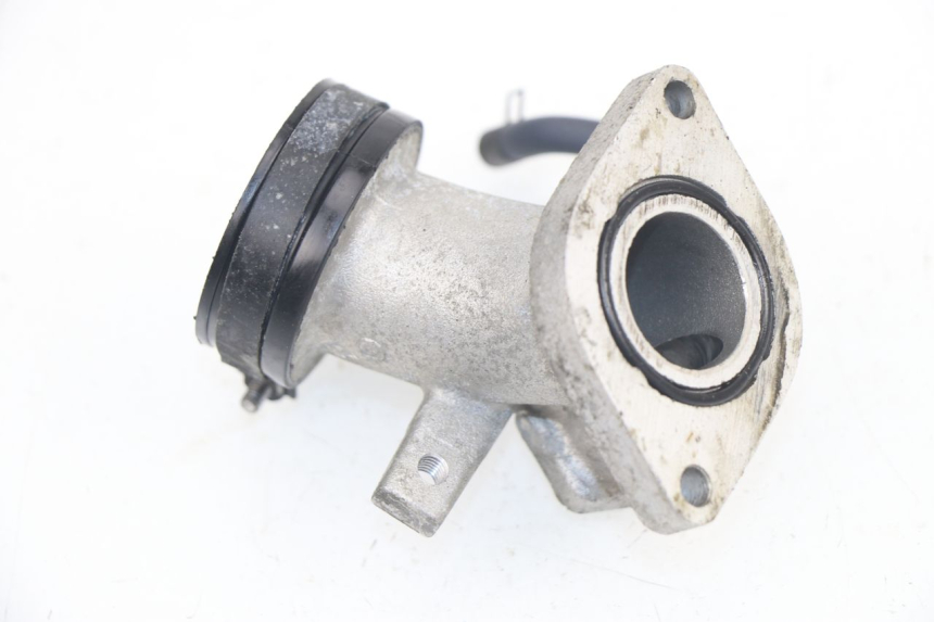 photo de COLLETTORE DI ASPIRAZIONE YAMAHA XMAX X-MAX 125 (2006 - 2009) - Zoom sullo stato d'uso