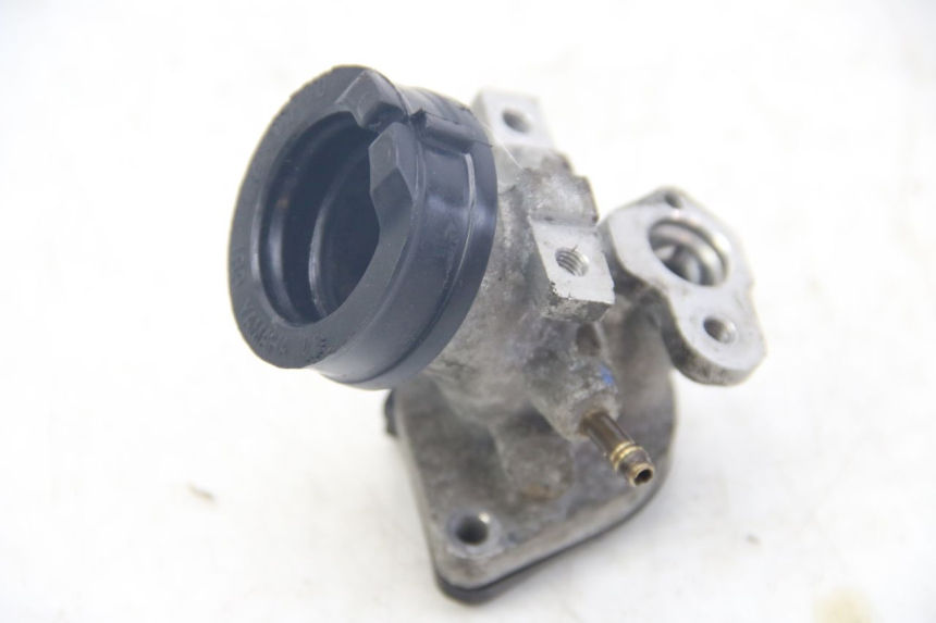 photo de COLLETTORE DI ASPIRAZIONE YAMAHA XMAX X-MAX 125 (2006 - 2009) - Vista principale