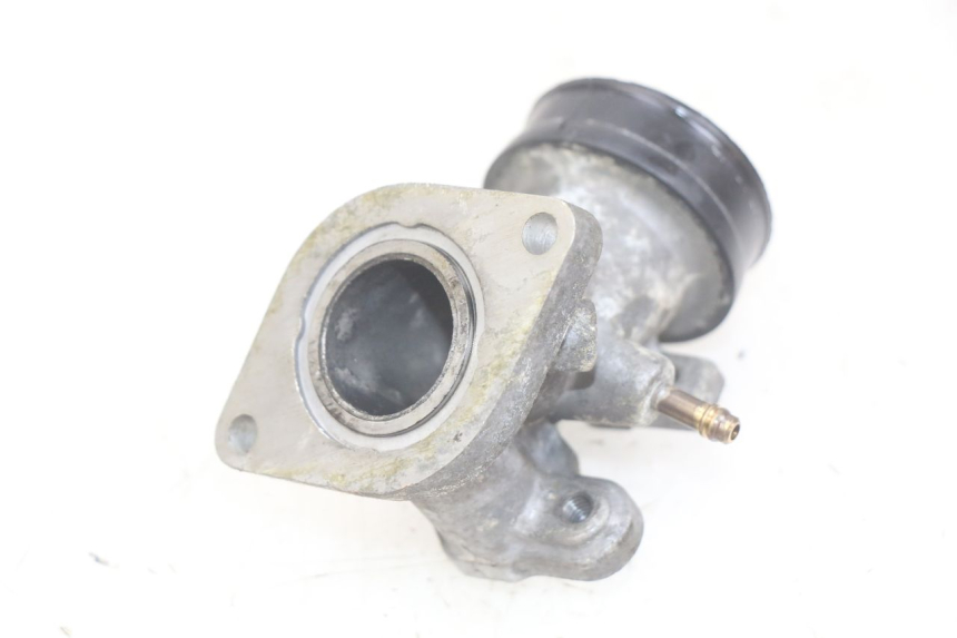 photo de COLLETTORE DI ASPIRAZIONE YAMAHA XMAX X-MAX 125 (2006 - 2009) - Zoom sullo stato d'uso