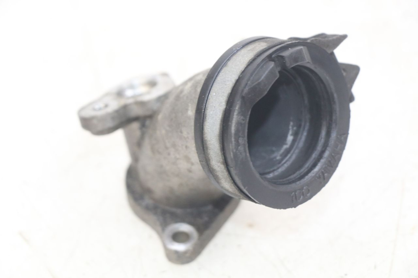 photo de COLLETTORE DI ASPIRAZIONE YAMAHA X-MAX XMAX 250 (2006 - 2009) - Altra angolazione