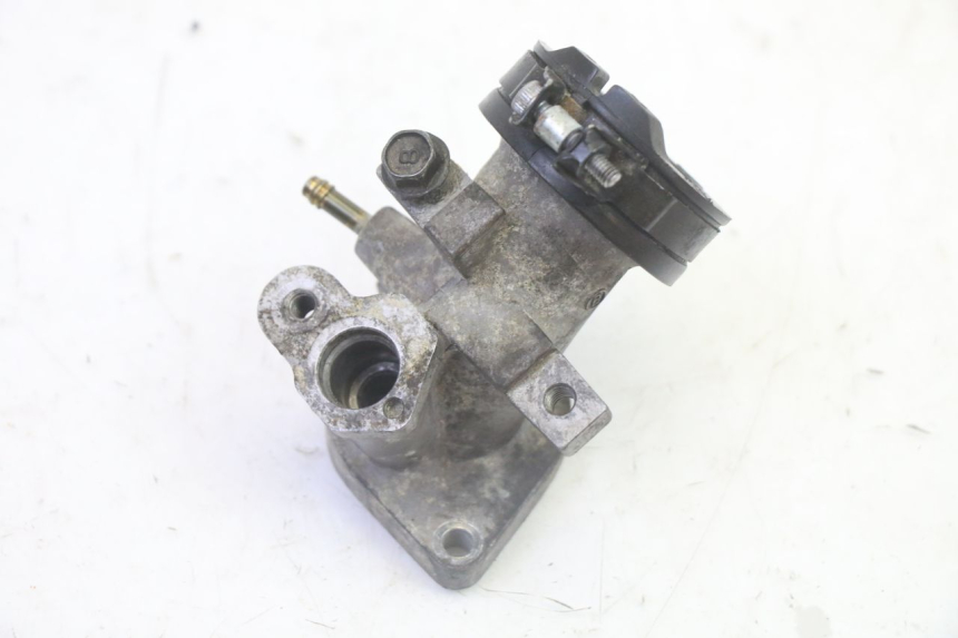 photo de COLLETTORE DI ASPIRAZIONE YAMAHA XMAX X-MAX 125 (2006 - 2009) - Dettaglio del componente