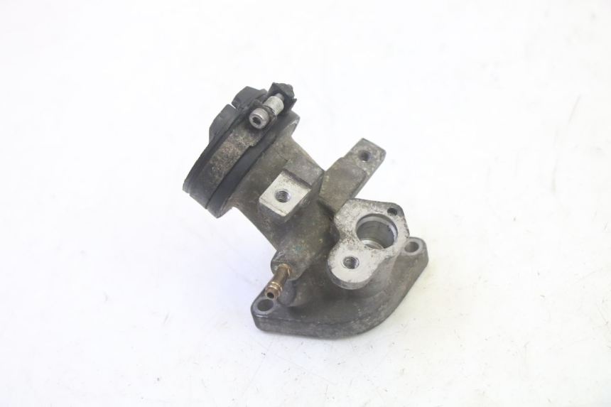 photo de COLLETTORE ASPIRAZIONE YAMAHA X-MAX XMAX 125 (2010 - 2013) - Vista principale