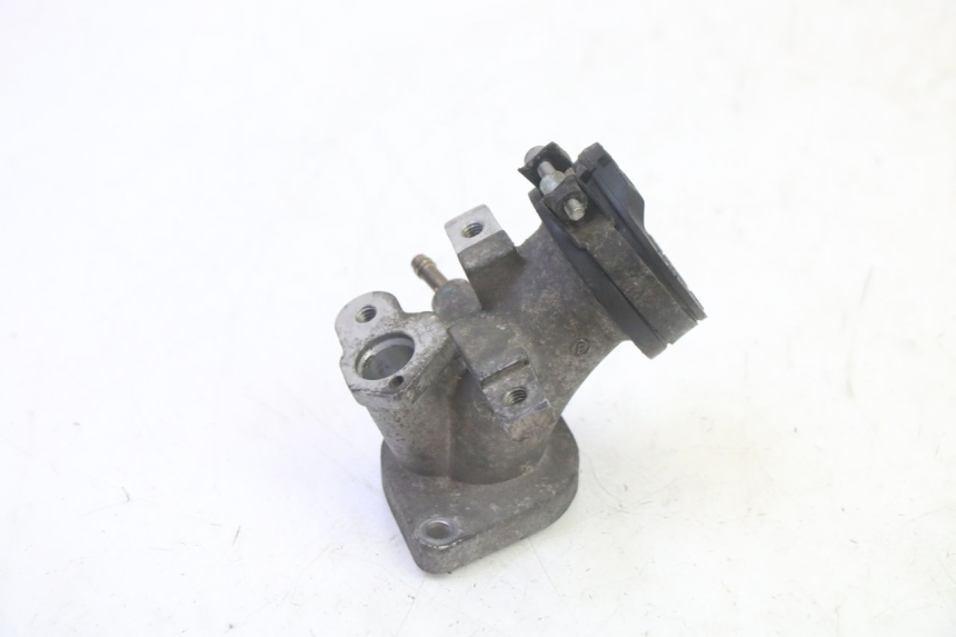 photo de COLLETTORE ASPIRAZIONE YAMAHA X-MAX XMAX 125 (2010 - 2013) - Dettaglio del componente