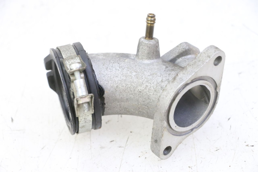 photo de COLLETTORE DI ASPIRAZIONE YAMAHA X-MAX XMAX 250 (2006 - 2009) - Zoom sullo stato d'uso