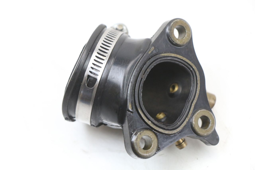 photo de COLLETTORE ASPIRAZIONE PIAGGIO X9 125 (2000 - 2003) - Primo piano tecnico