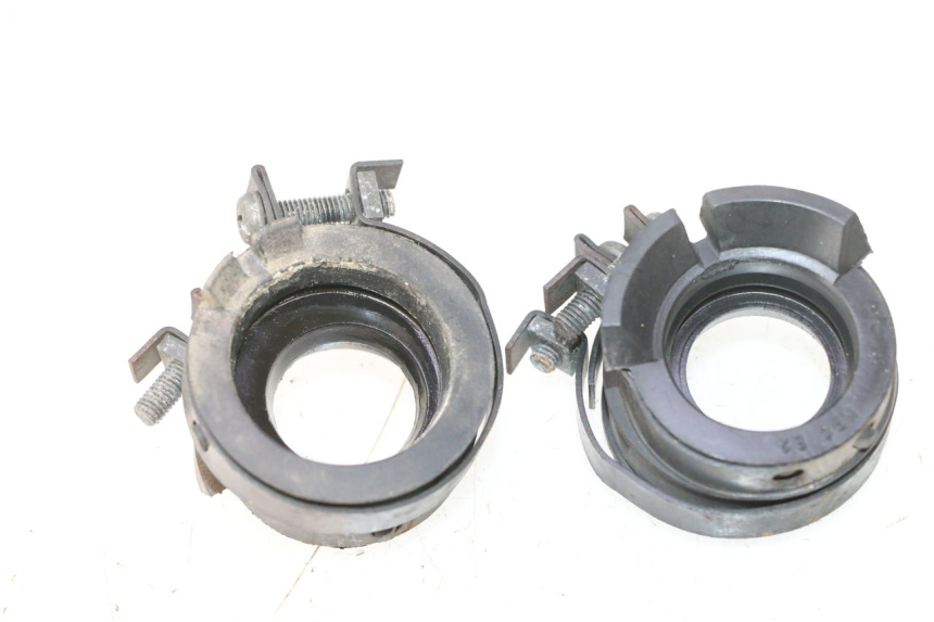 photo de COLLETTORE ASPIRAZIONE HONDA XLV VARADERO 125 (2007 - 2012) - Altra angolazione