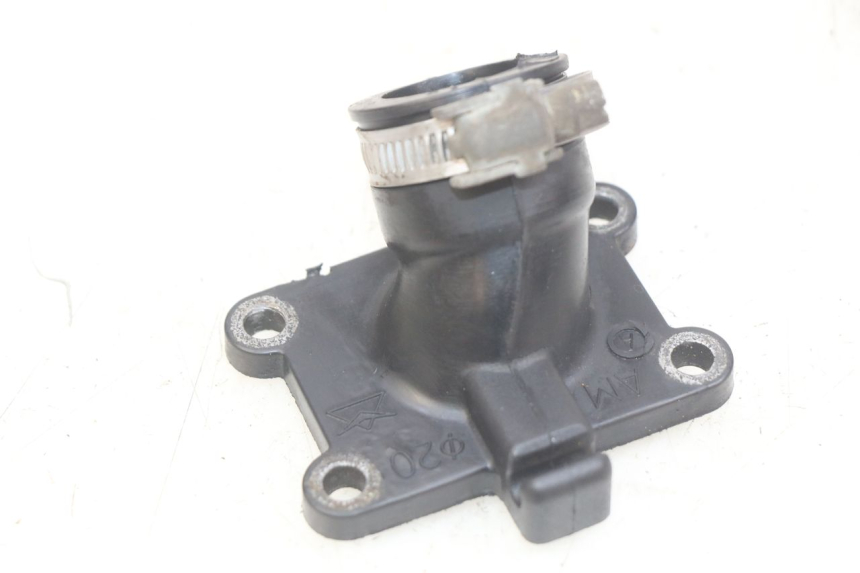 photo de COLLETTORE DI ASPIRAZIONE PEUGEOT XP6 50 (2006 - 2011) - Altra angolazione