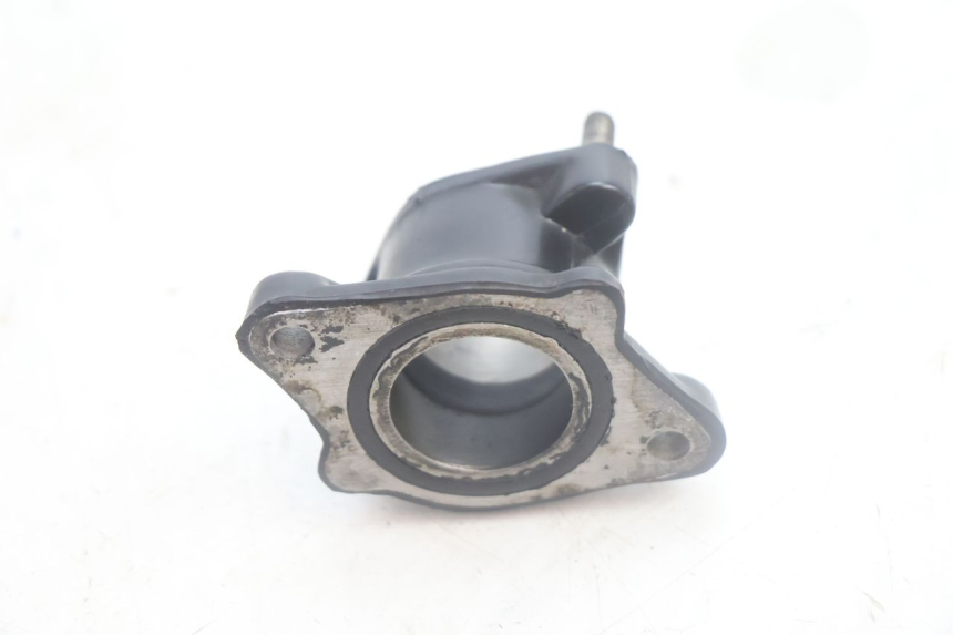 photo de COLLETTORE ASPIRAZIONE SMC XROAD 150 - Altra angolazione