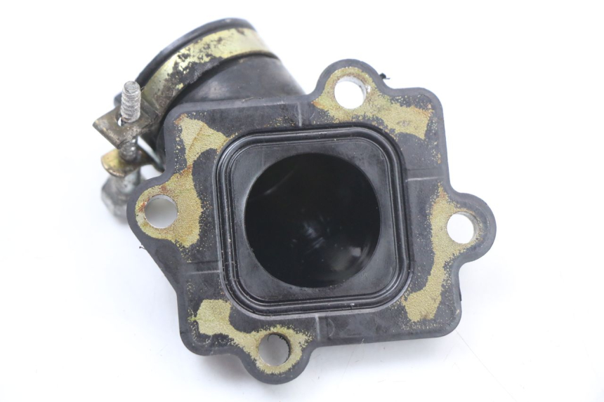 photo de COLLETTORE ASPIRAZIONE YAMAHA YE ZEST 50 (1992 - 1998) - Primo piano tecnico