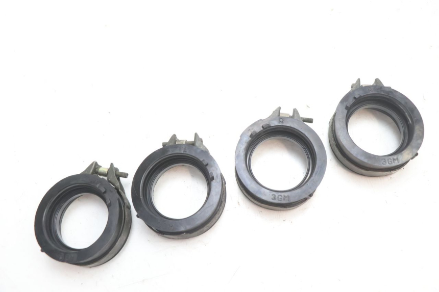 photo de COLLETTORE ASPIRAZIONE YAMAHA YZF R GENESIS 750 (1993 - 1998) - Dettagli dei punti di fissaggio