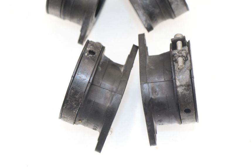 photo de Collettore di aspirazione KAWASAKI Z S 750 (2003 - 2006) - Zoom sullo stato d'uso