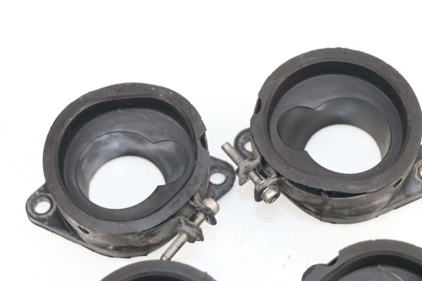 photo de Collettore di aspirazione KAWASAKI Z S 750 (2003 - 2006) - Dettagli dei punti di fissaggio