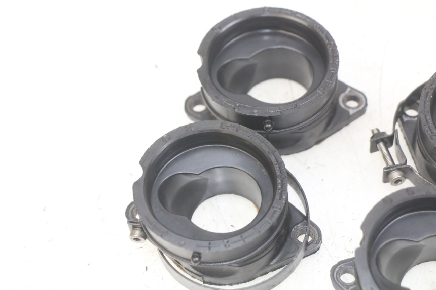 photo de COLLETTORE DI ASPIRAZIONE KAWASAKI Z 750 (2007 - 2013) - Primo piano tecnico