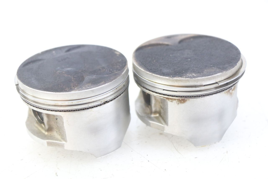 photo de PISTONE HONDA CBF 500 (2004 - 2007) - Altra angolazione