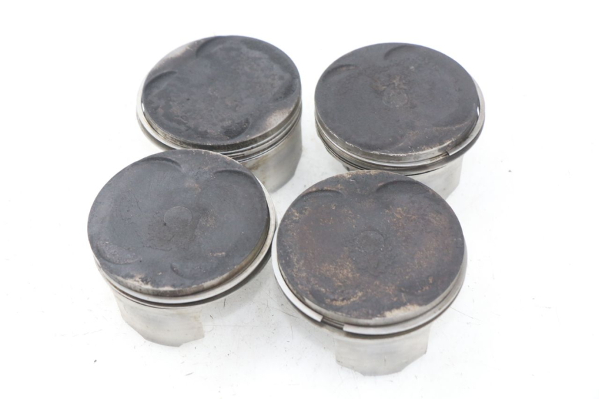 photo de PISTONE YAMAHA FJR ABS 1300 (2006 - 2012) - Altra angolazione