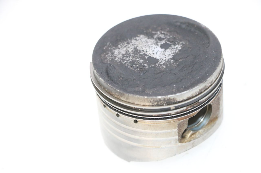 photo de PISTONE  HONDA SCV LEAD 100 (2003 - 2007) - Zoom sullo stato d'uso