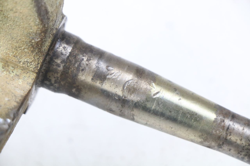 photo de PIVOT FUSEE YAMAHA BLASTER 200 (1987 - 2002) - Primo piano tecnico