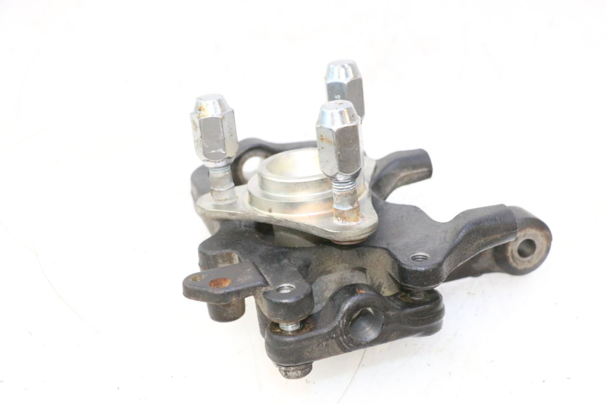 photo de PERNO FUSO A SNODO CAN-AM SPYDER RS 1000 (2008 - 2012) - Dettagli dei punti di fissaggio