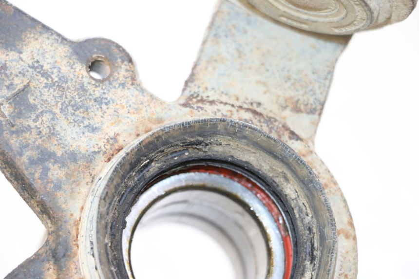 photo de PERNO FUSO A SNODO YAMAHA YFM BRUIN 350 (2003 - 2009) - Dettagli dei punti di fissaggio