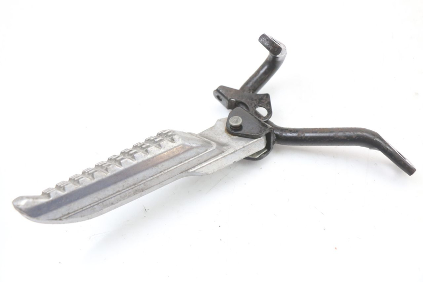 photo de PIASTRA PEDANA POSTERIORE DESTRA JONWAY AZTRAL 125 (2008 - 2017) - Vista principale