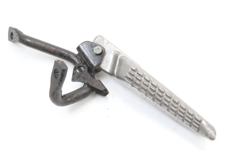 photo de PIASTRA PEDANA POSTERIORE DESTRA JONWAY AZTRAL 125 (2008 - 2017) - Zoom sullo stato d'uso