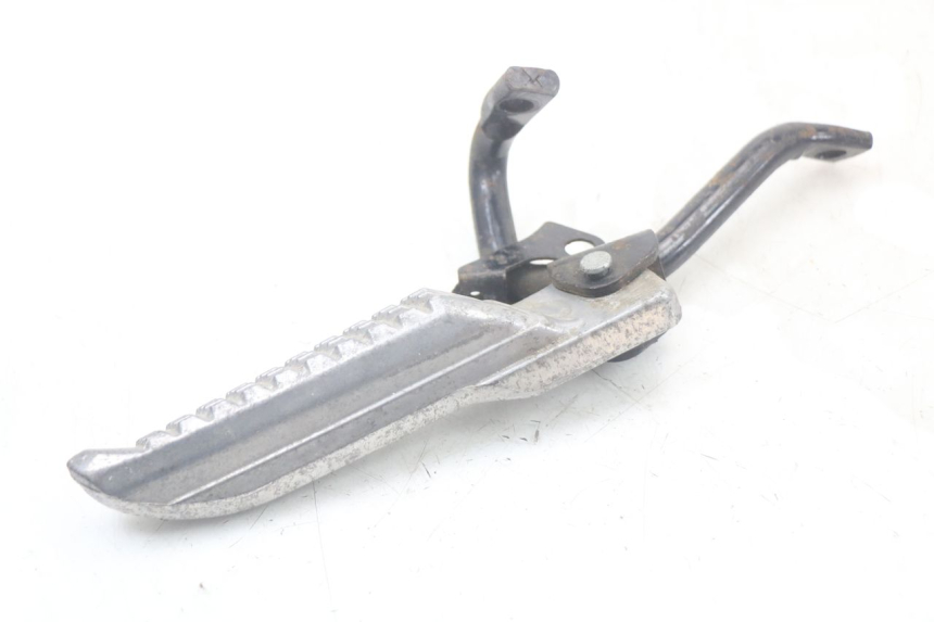 photo de PIASTRA PEDANA POSTERIORE DESTRA JONWAY AZTRAL 125 (2008 - 2017) - Dettaglio del componente