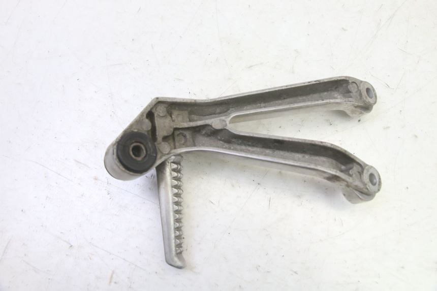 photo de PEDANA POSTERIORE DESTRA SUPPORTO HONDA CBR RR FIREBLADE 900 (1992 - 1994) - Vista d'insieme del prodotto