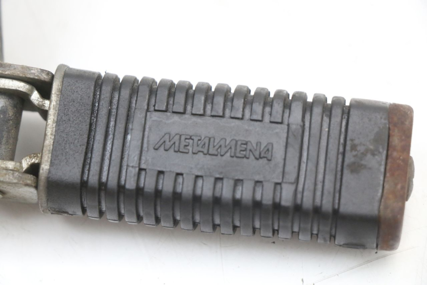 photo de PEDANA POSTERIORE DESTRA SUPPORTO SHERCO CITY CORP 125 (2003 - 2007) - Vista d'insieme del prodotto