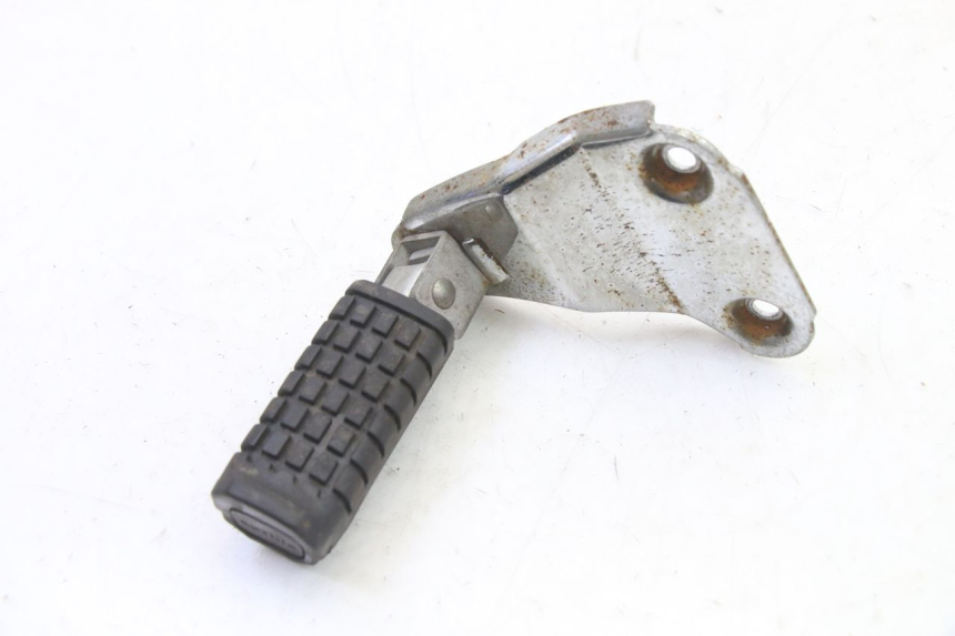 photo de PEDANA POSTERIORE DESTRA SUPPORTO APRILIA CLASSIC 125 (1995 - 2001) - Zoom sullo stato d'uso