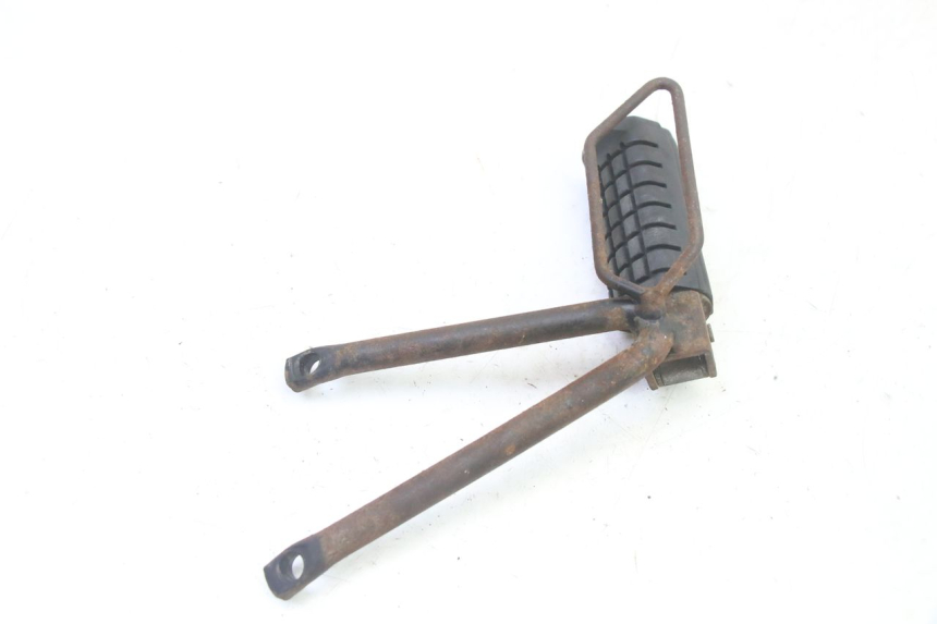 photo de PEDANA POSTERIORE DESTRA SUPPORTO APRILIA ETX 125 (1998 - 2002) - Vista d'insieme del prodotto