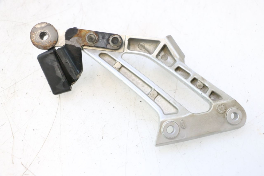 photo de PEDANA POSTERIORE DESTRA SUPPORTO YAMAHA FJR 1300 (2001 - 2005) - Zoom sullo stato d'uso
