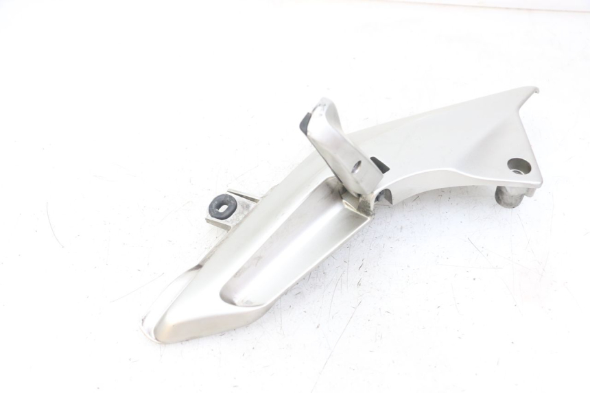 photo de PEDANA POSTERIORE DESTRA SUPPORTO HONDA FJS SILVERWING SILVER WING 600 (2001 - 2010) - Dettaglio del componente