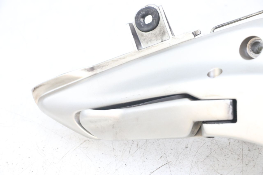 photo de PEDANA POSTERIORE DESTRA SUPPORTO HONDA FJS SILVERWING SILVER WING 600 (2001 - 2010) - Altra vista dell'articolo