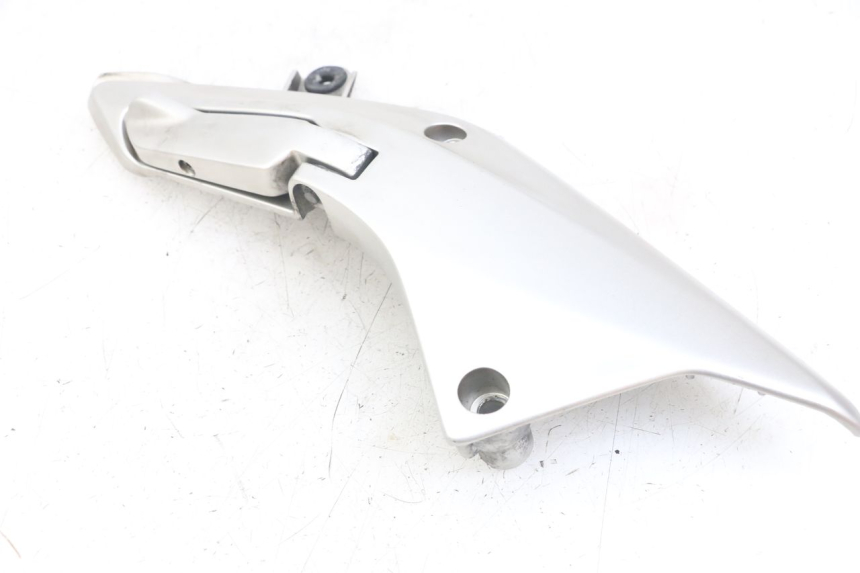 photo de PEDANA POSTERIORE DESTRA SUPPORTO HONDA FJS SILVERWING SILVER WING 600 (2001 - 2010) - Vista d'insieme del prodotto