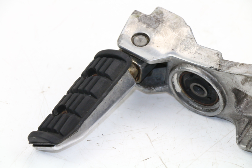 photo de PIASTRA PEDANA POSTERIORE DESTRA YAMAHA FZX FAZER 750 (1987 - 1998) - Dettaglio del componente