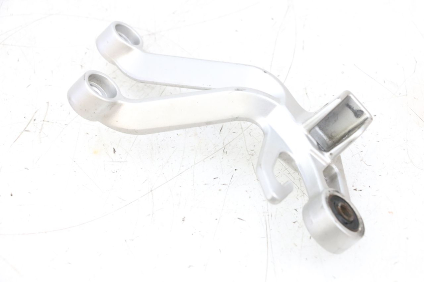 photo de PEDANA POSTERIORE DESTRA SUPPORTO SUZUKI GSXR GSX-R 1000 (2003 - 2004) - Vista d'insieme del prodotto