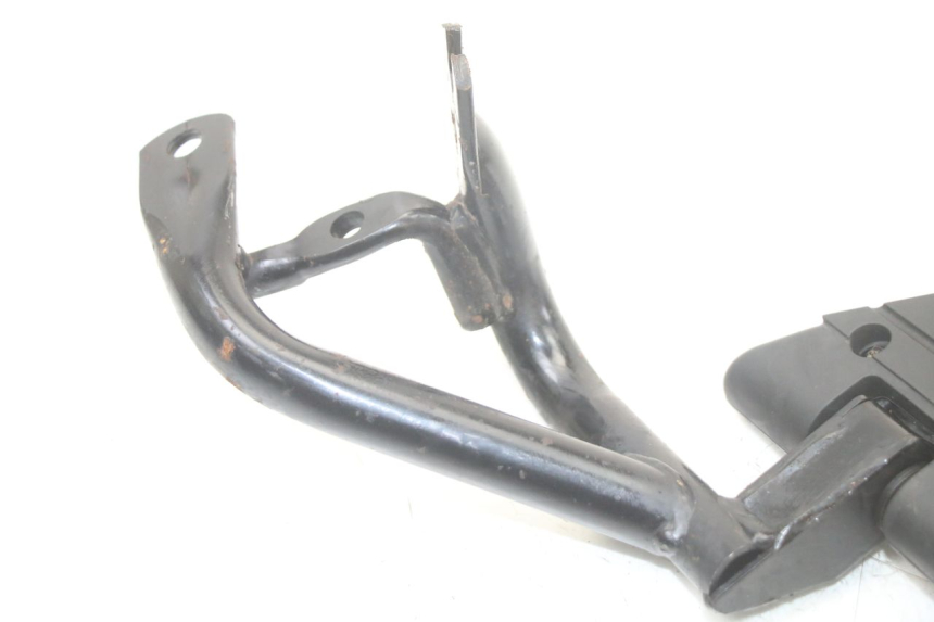 photo de PIASTRA PEDANA POSTERIORE DESTRA KYMCO PEOPLE S 125 (2000 - 2008) - Dettaglio del componente