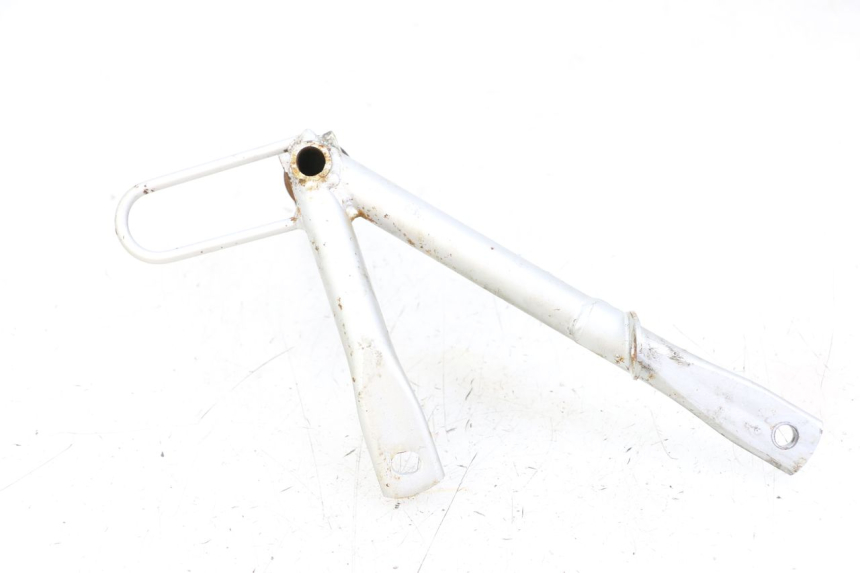 photo de PEDANA POSTERIORE DESTRA SUPPORTO KYMCO STRYKER OFF ROAD 125 (1999 - 2005) - Altra angolazione