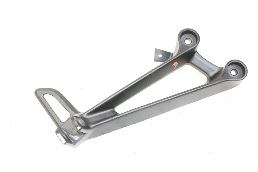 photo de PEDANA POSTERIORE DESTRA SUPPORTO YAMAHA MT-07 MT07 ABS 700 (2018 - 2020) - Vista principale