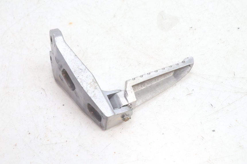 photo de PEDANA POSTERIORE DESTRA SUPPORTO YAMAHA N-MAX NMAX 125 (2021 - 2024) - Vista d'insieme del prodotto