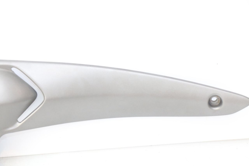 photo de PIASTRA PEDANA POSTERIORE DESTRA GILERA NEXUS 125 (2009 - 2013) - Primo piano tecnico