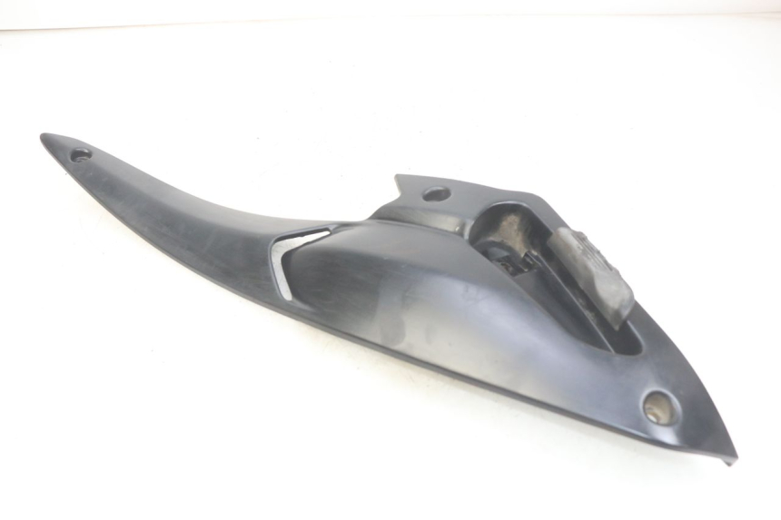 photo de PIASTRA PEDANA POSTERIORE DESTRA GILERA NEXUS 125 (2007 - 2009) - Altra angolazione