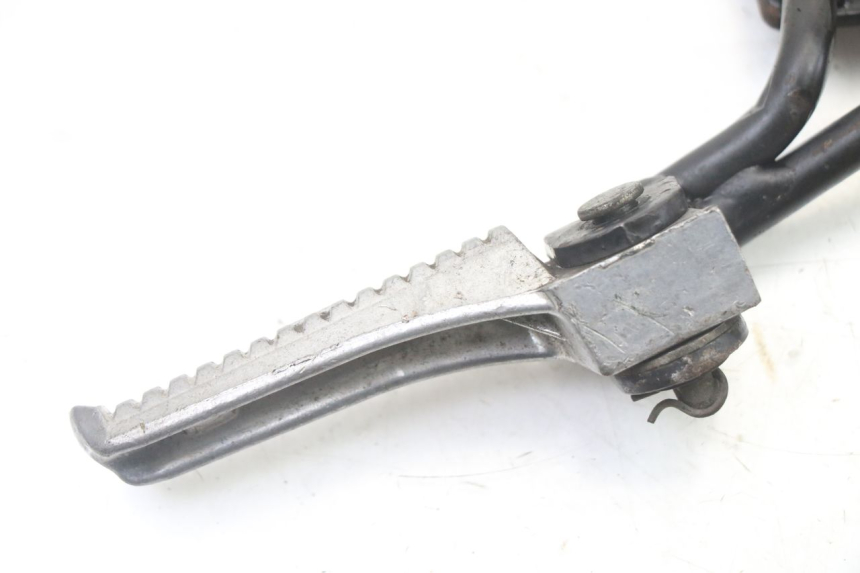 photo de PEDANA POSTERIORE DESTRA SUPPORTO GILERA STALKER 50 (1997 - 2005) - Dettaglio del componente