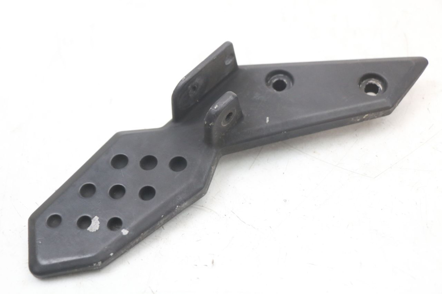 photo de PEDANA POSTERIORE DESTRA SUPPORTO KYMCO SUPER 8 125 (2008 - 2015) - Altra angolazione