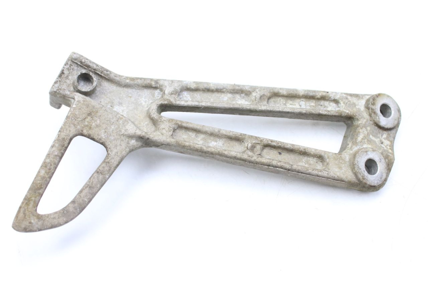 photo de PIASTRA PEDANA POSTERIORE DESTRA YAMAHA TDR DELTABOX 125 (1997 - 2003) - Dettaglio del componente