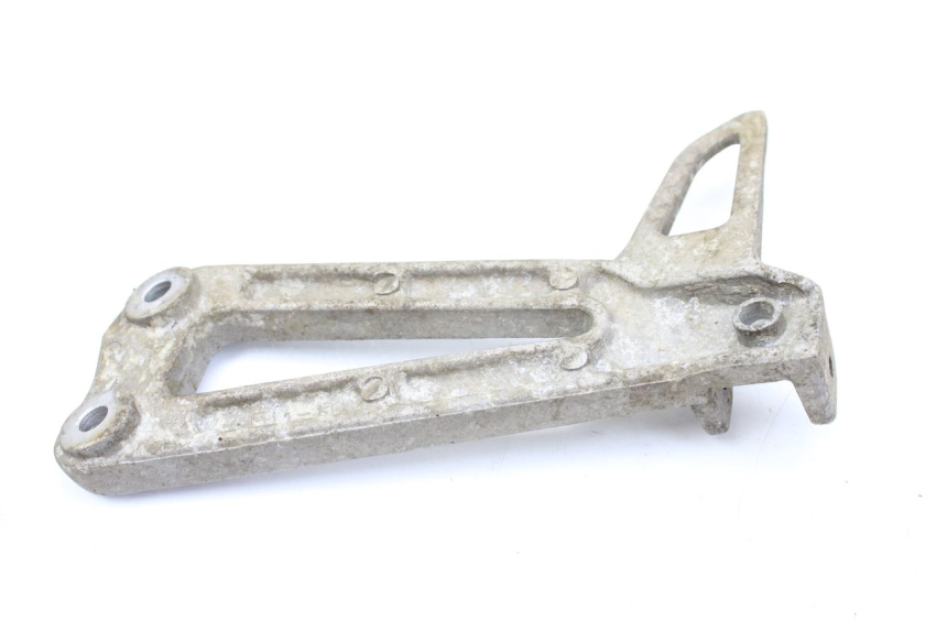 photo de PIASTRA PEDANA POSTERIORE DESTRA YAMAHA TDR DELTABOX 125 (1997 - 2003) - Zoom sullo stato d'uso