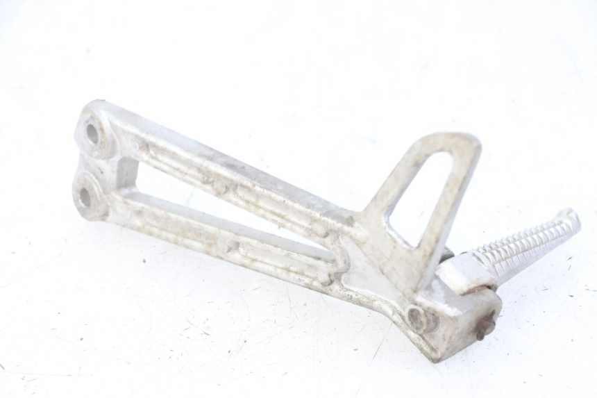 photo de PIASTRA PEDANA POSTERIORE DESTRA YAMAHA TDR DELTABOX 125 (1997 - 2003) - Dettagli dei punti di fissaggio
