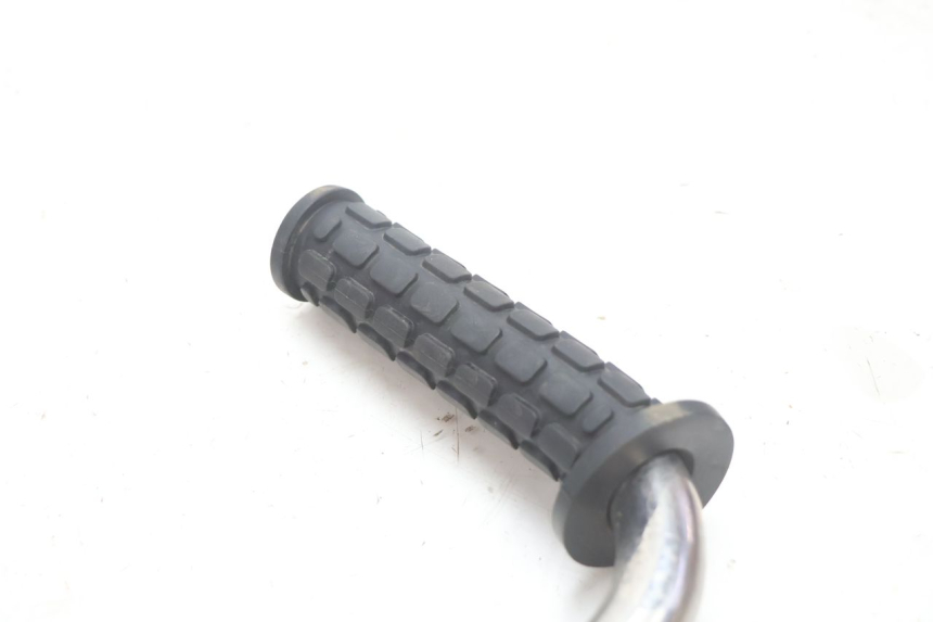 photo de PEDANA POSTERIORE DESTRA SUPPORTO BOOM TRIKE FUN 500 (2004 - 2010) - Altra angolazione